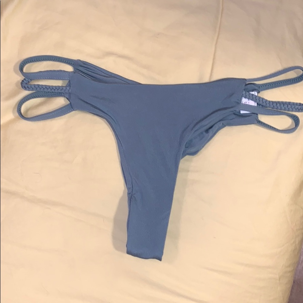 Cheeky bikini bottoms